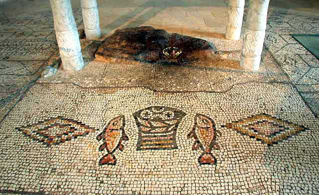 Mosaic Fish & Loaves Church of Miracle of Multiplication of the Loaves & Fish Tabgha, Region of Bethsaida  Pix Source: Yael Alef 2007